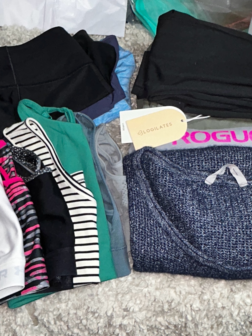14pc Bundle -Sz L - Athletic/Activewear Tops & Bottoms